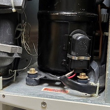 Premier-Water-Filtration-Ice-Machine-Maintenance-in-Pensacola-Beach-FL 0